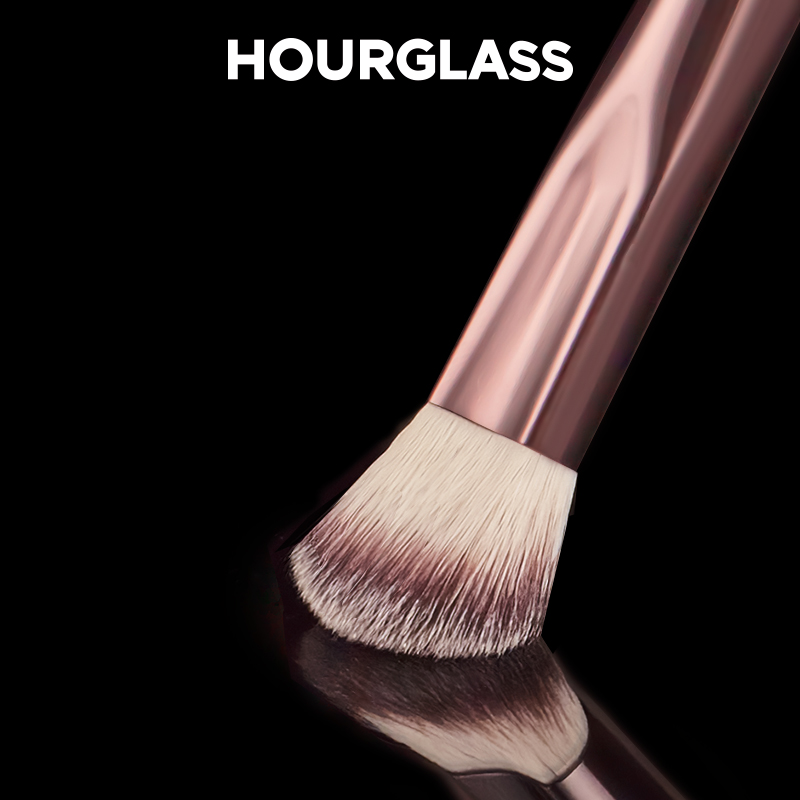 Hourglass Makeup Brush- No.19  - Beauty Queen Makeup recension och pris