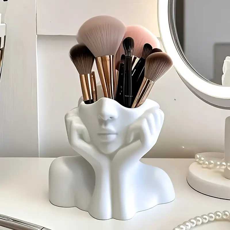 Face Shape Makeup Brush Holder - Beauty Queen Makeup recension och pris